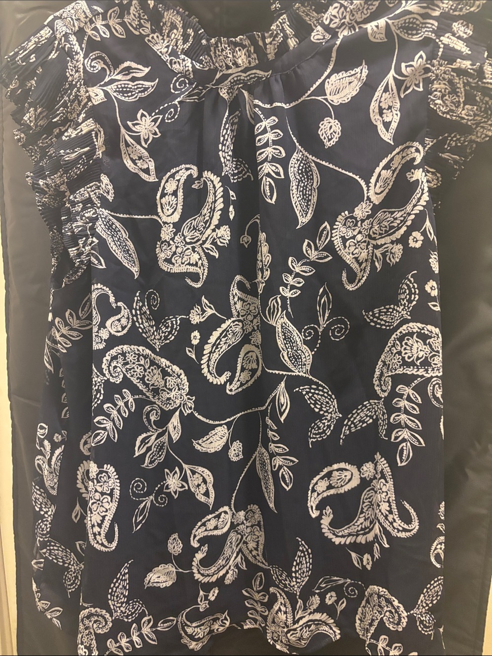 LOFT Black and White Paisley Flutter-Sleeve Top